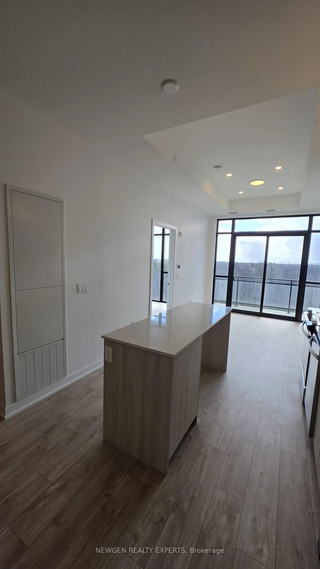 Photo 26 of Unit 801, 750 Whitlock Avenue, Milton, Cobban — HOMEH