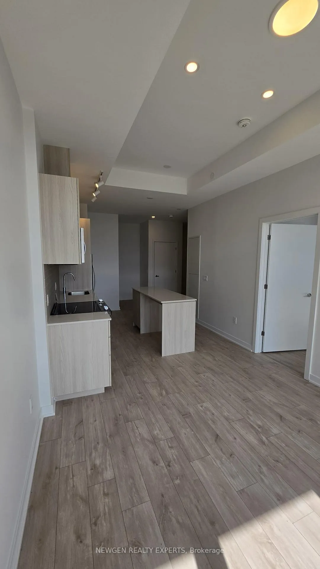Photo 28 of Unit 801, 750 Whitlock Avenue, Milton, Cobban — HOMEH