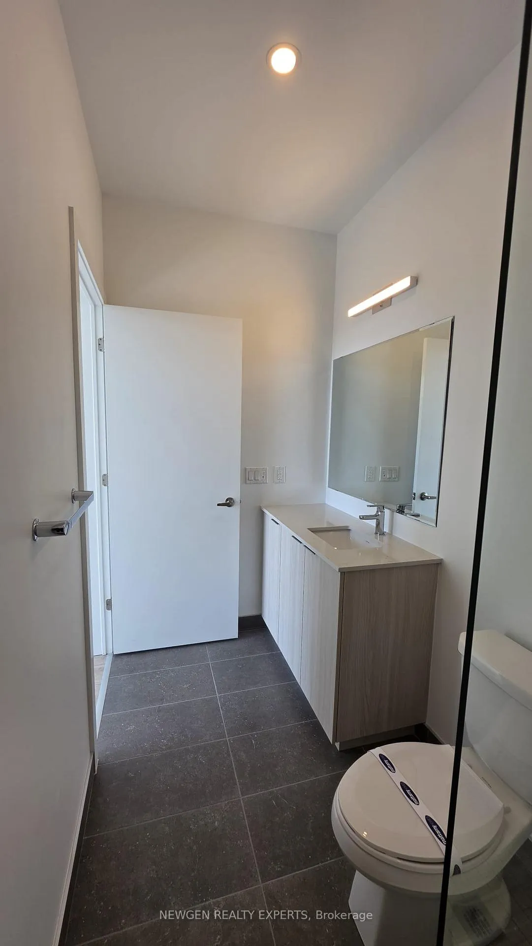 Photo 36 of Unit 801, 750 Whitlock Avenue, Milton, Cobban — HOMEH