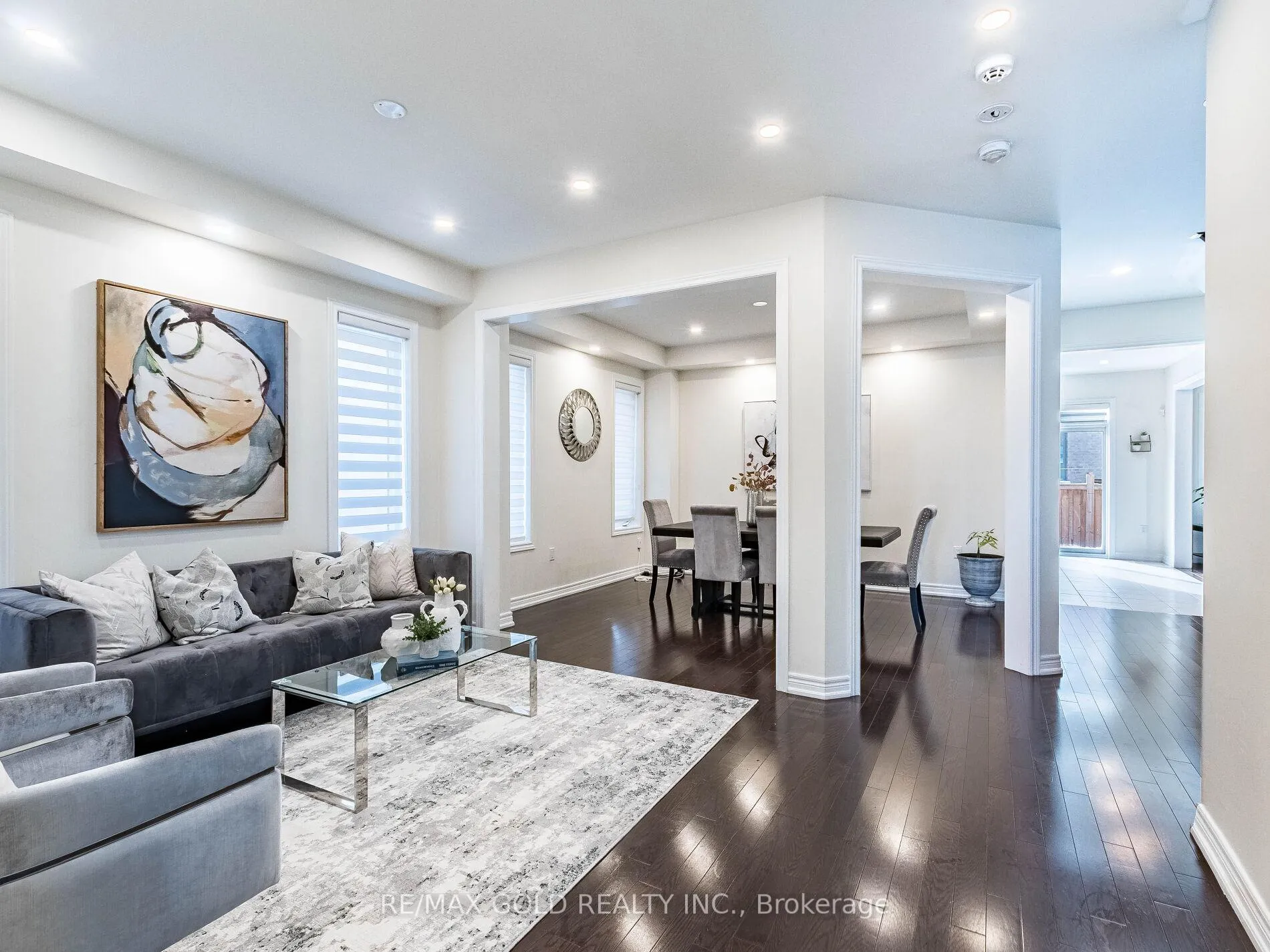 Photo 8 of 520 Veterans Drive, Brampton, Northwest Brampton — HOMEH