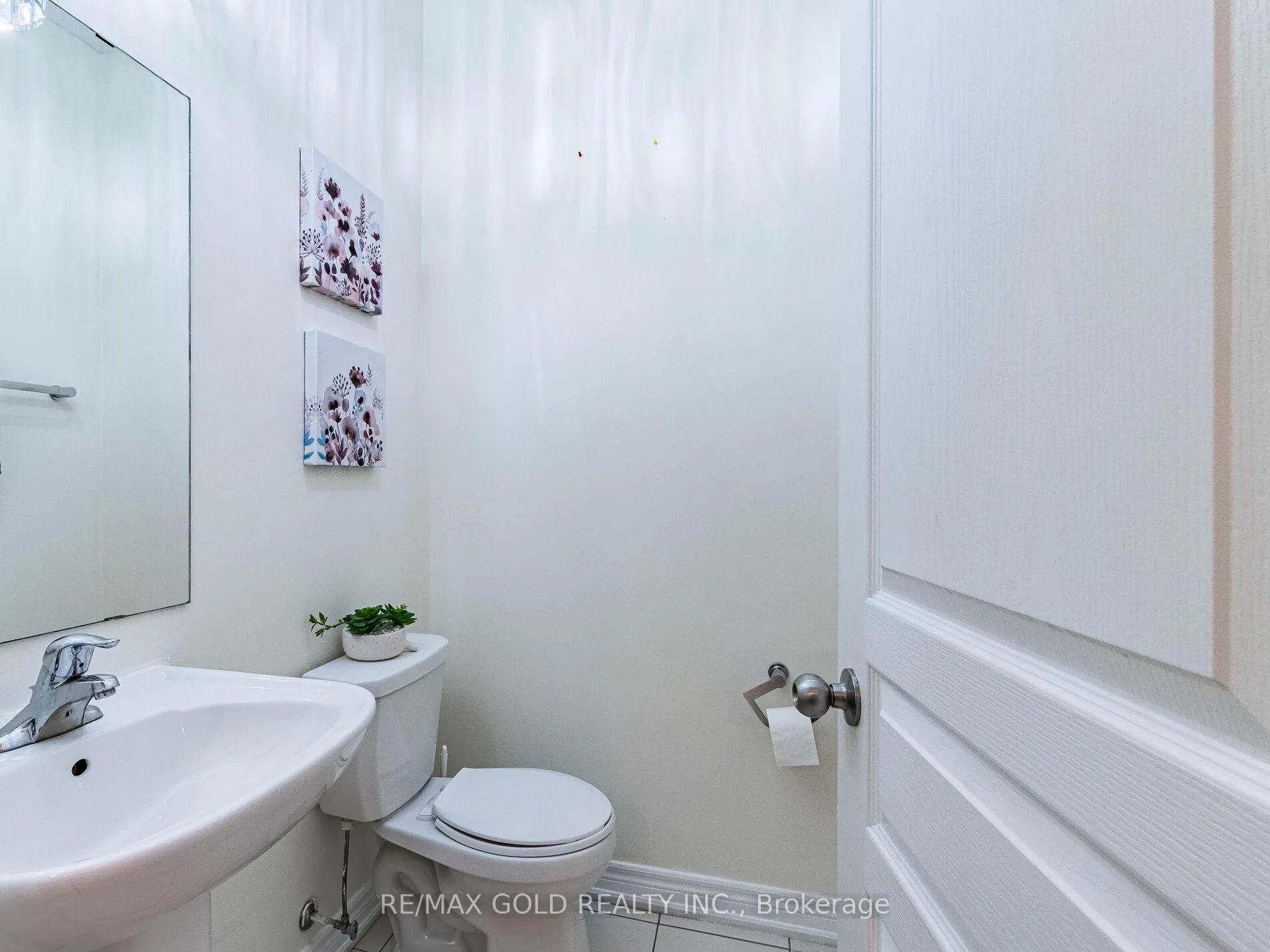 Photo 21 of 520 Veterans Drive, Brampton, Northwest Brampton — HOMEH
