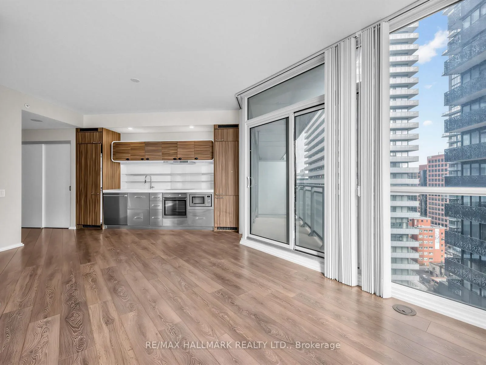 Photo 12 of Unit 2012, 45 Charles Street E, Toronto, Church-Yonge Corridor — HOMEH