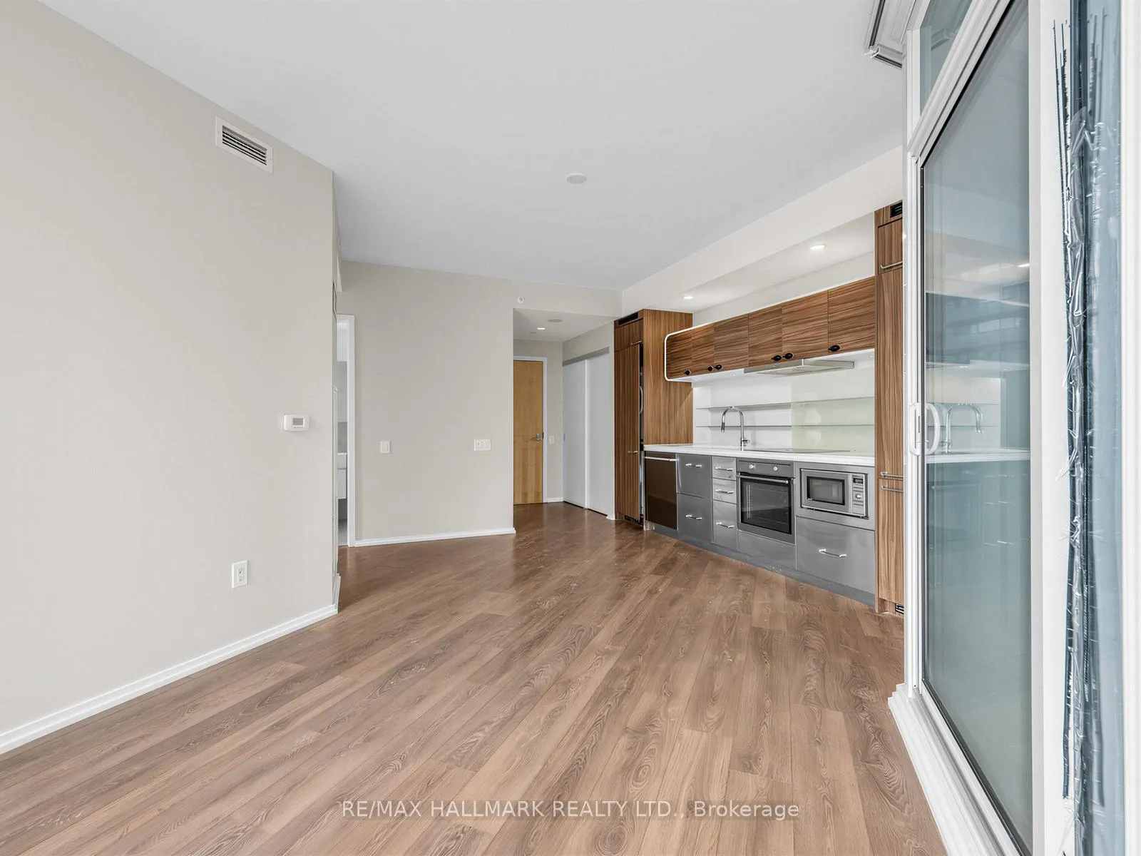 Photo 13 of Unit 2012, 45 Charles Street E, Toronto, Church-Yonge Corridor — HOMEH