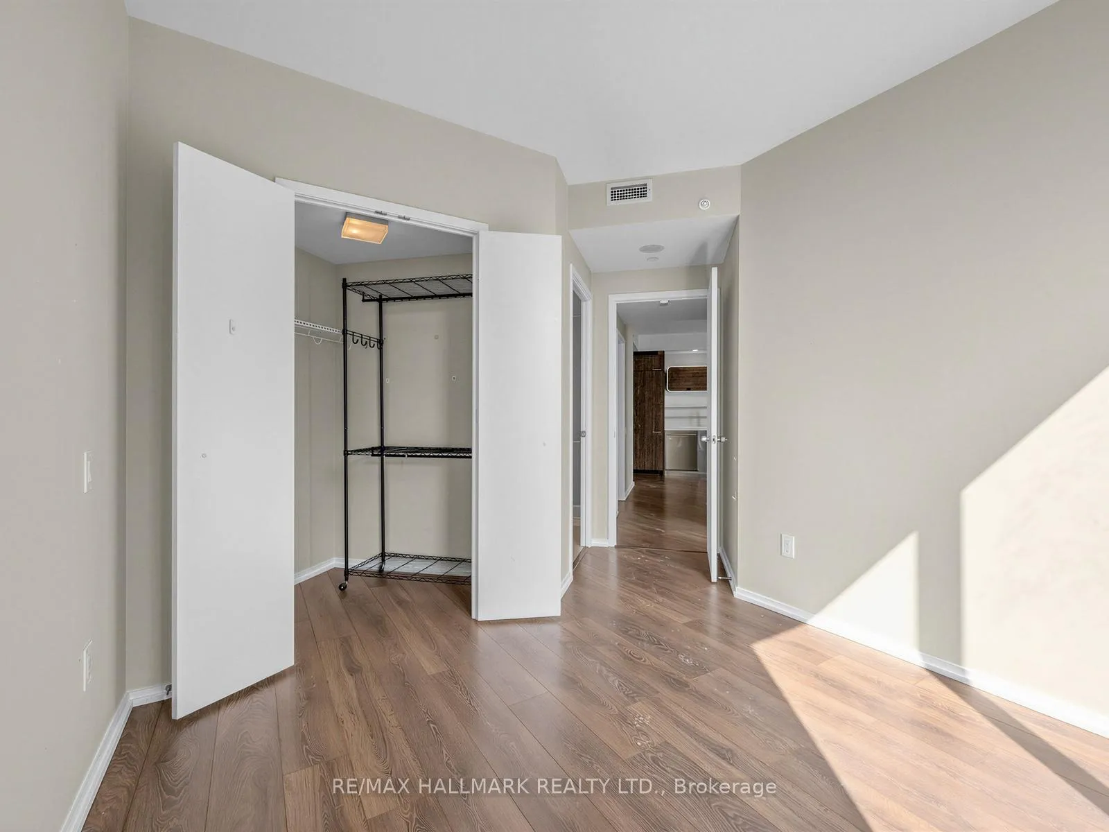 Photo 15 of Unit 2012, 45 Charles Street E, Toronto, Church-Yonge Corridor — HOMEH