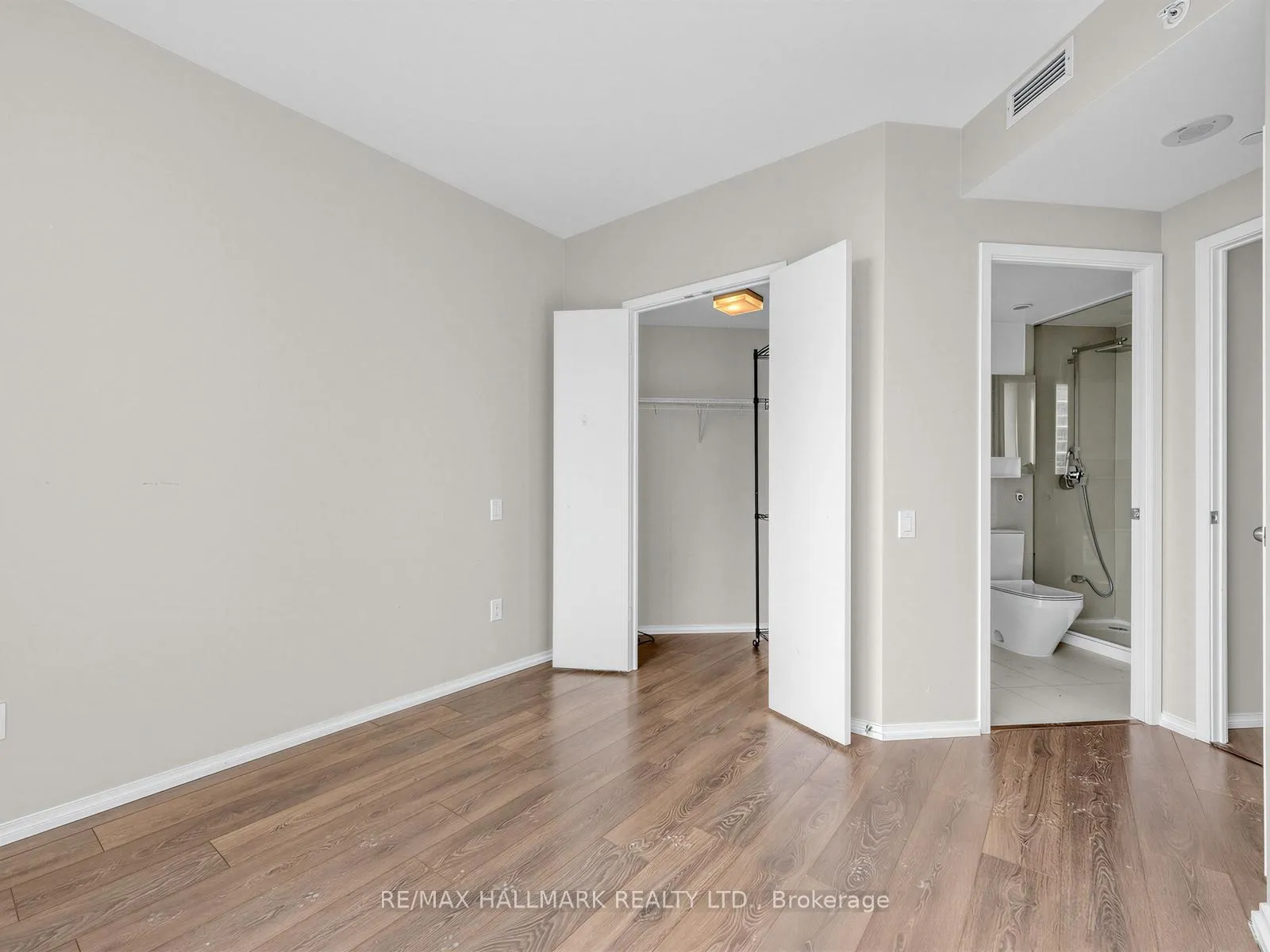 Photo 17 of Unit 2012, 45 Charles Street E, Toronto, Church-Yonge Corridor — HOMEH