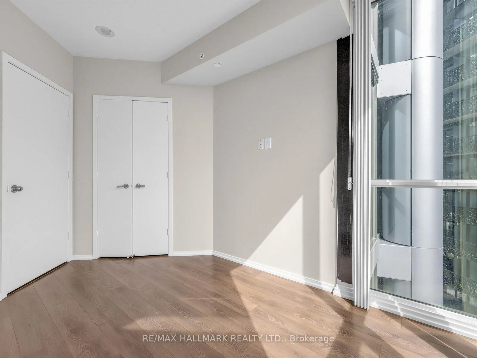 Photo 21 of Unit 2012, 45 Charles Street E, Toronto, Church-Yonge Corridor — HOMEH