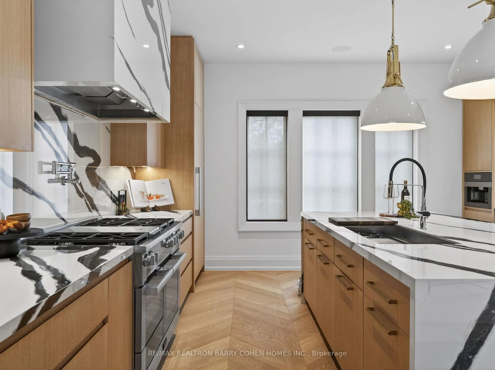Photo 16 of 62 Maple Avenue, Toronto, Rosedale-Moore Park — HOMEH