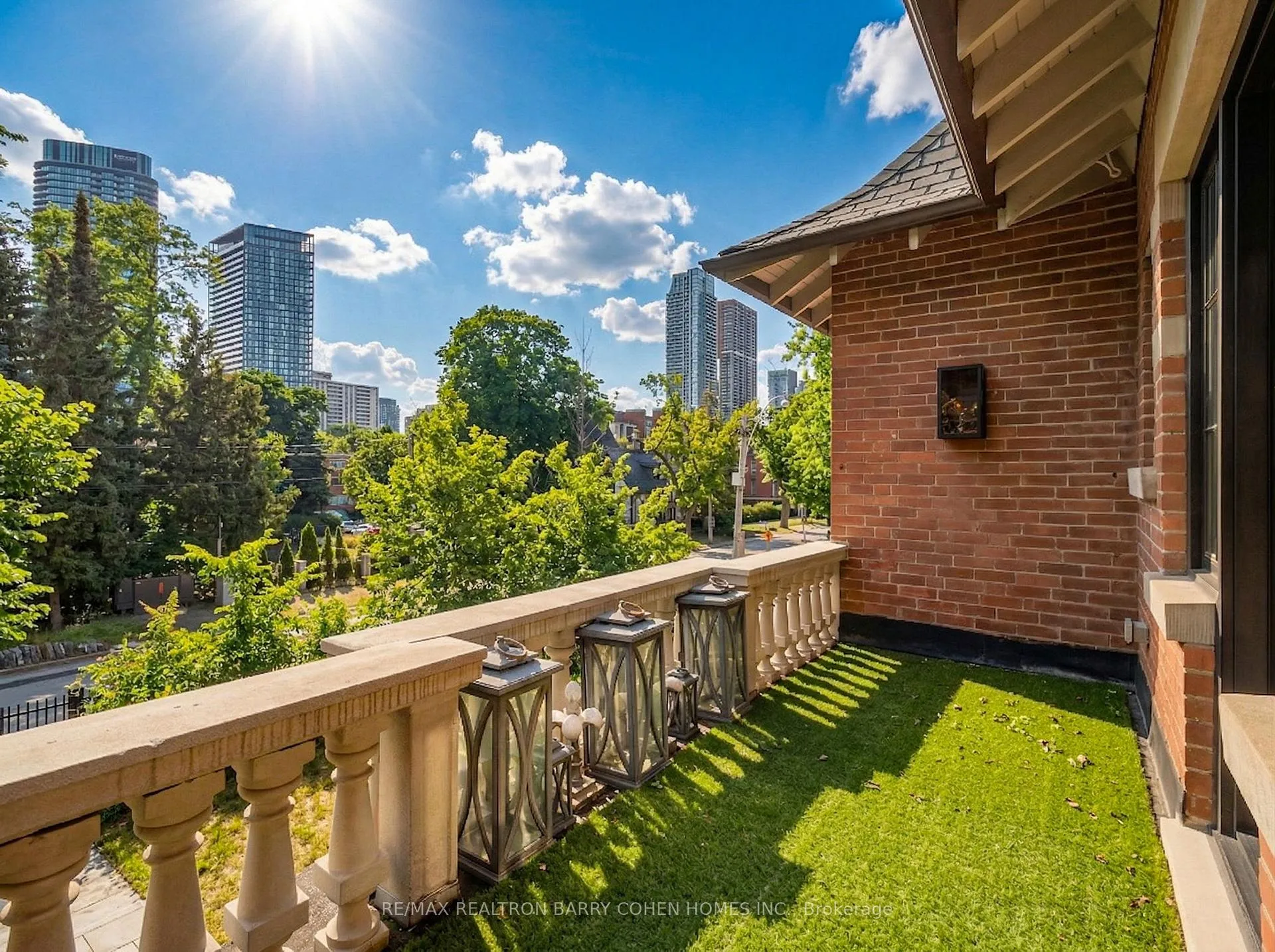 Photo 31 of 62 Maple Avenue, Toronto, Rosedale-Moore Park — HOMEH