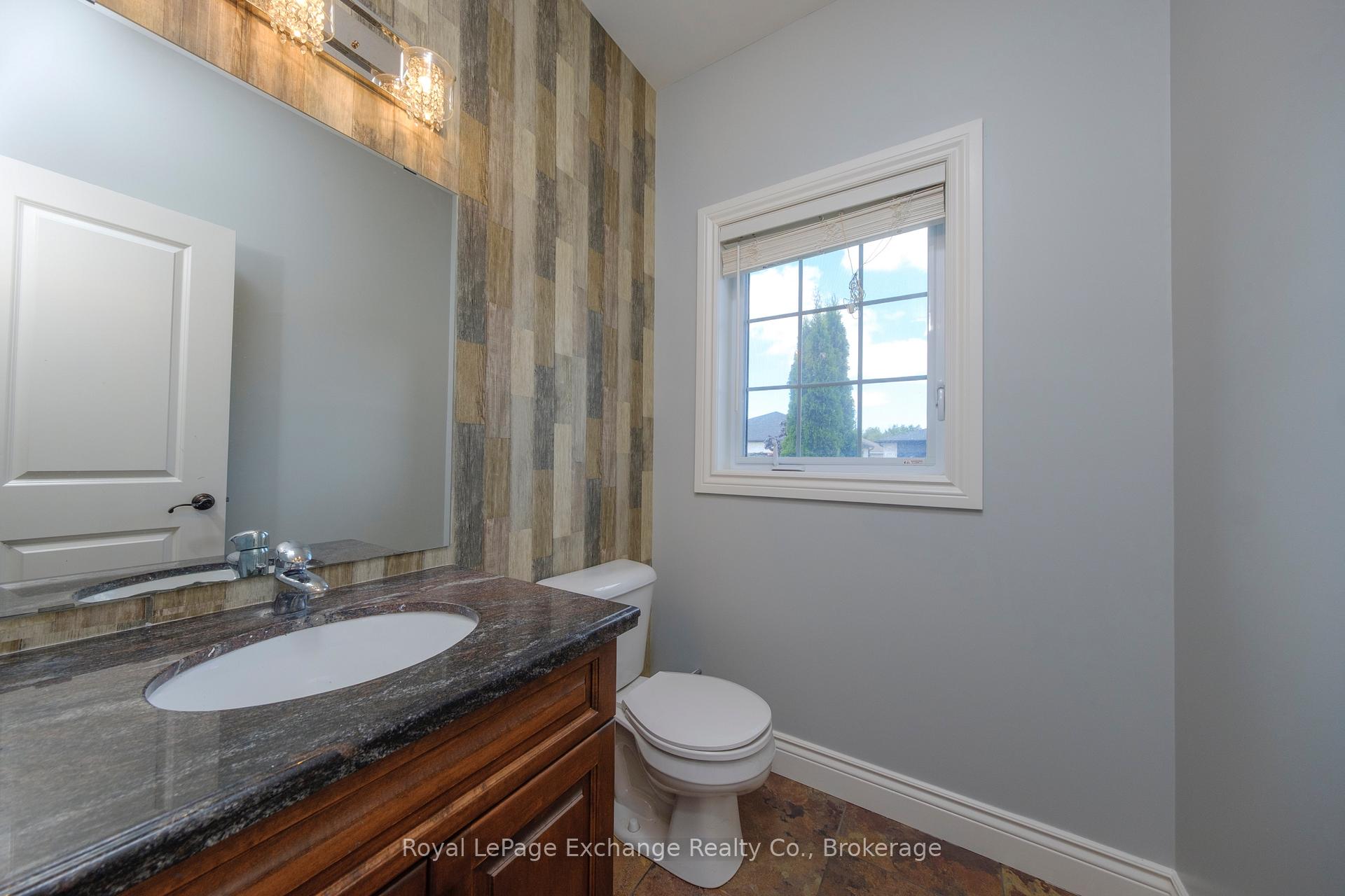 Photo 8 of 310 Wieck Boulevard, Kincardine — HOMEH