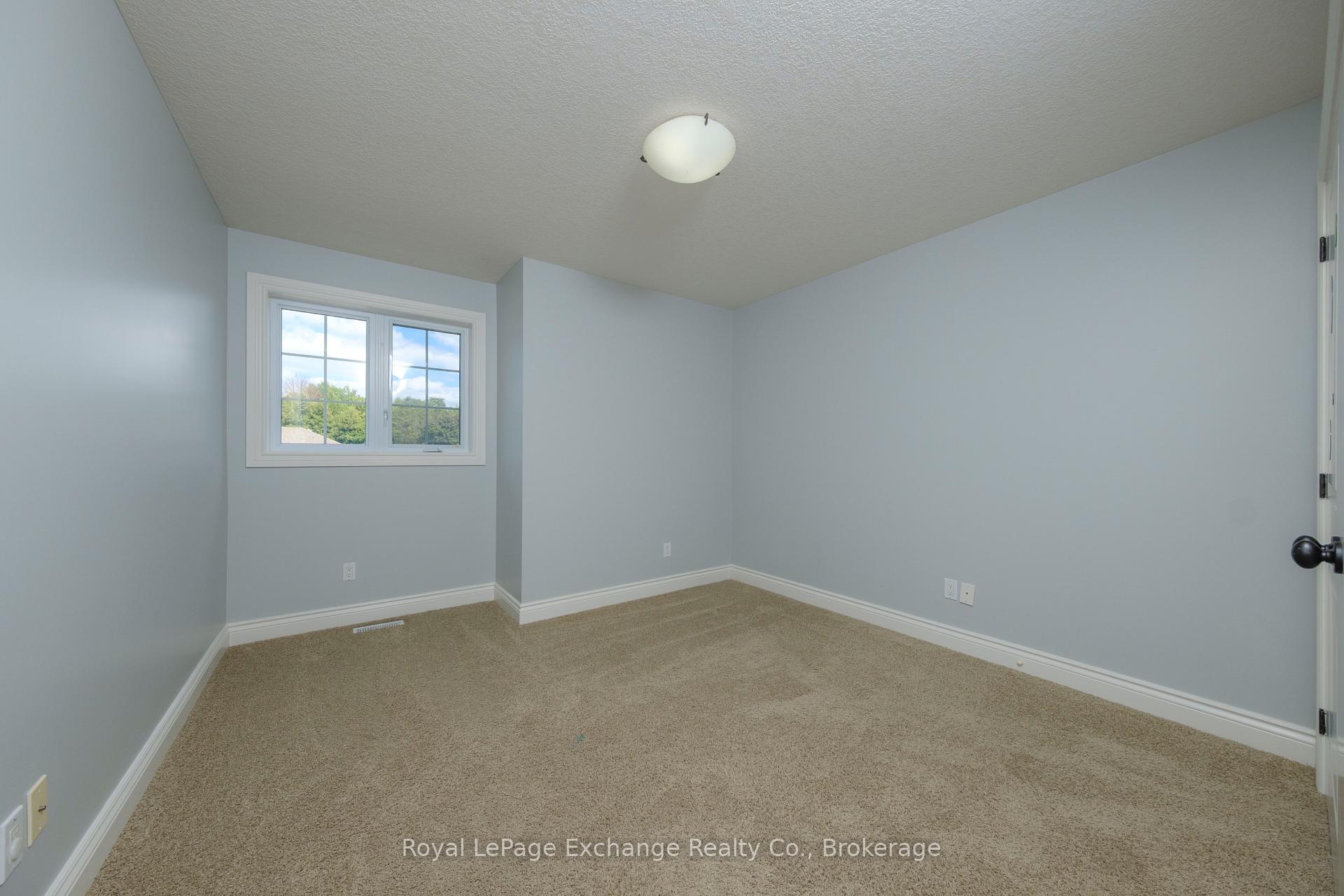 Photo 25 of 310 Wieck Boulevard, Kincardine — HOMEH