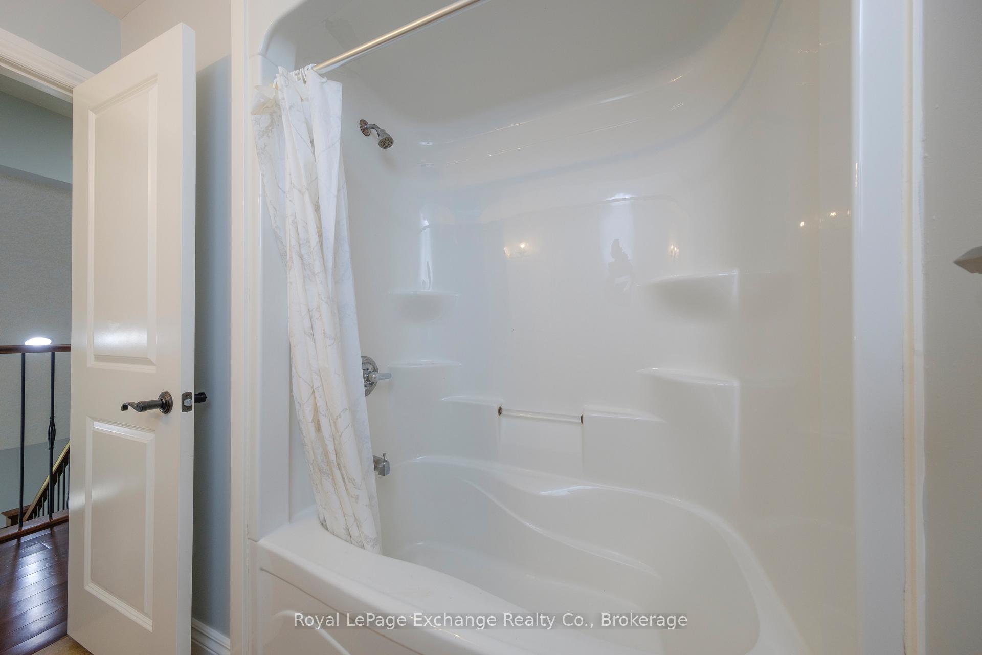 Photo 26 of 310 Wieck Boulevard, Kincardine — HOMEH