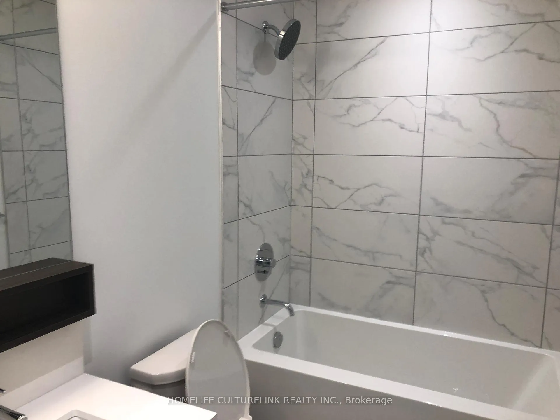 Photo 11 of Unit 5812, 5 Buttermill Avenue, Vaughan, Vaughan Corporate Centre — HOMEH