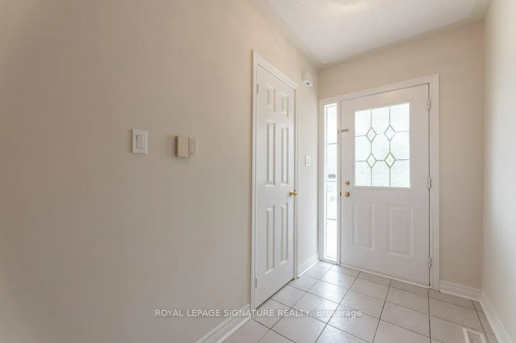 Photo 2 of 55 Pottery Place, Vaughan, East Woodbridge — HOMEH