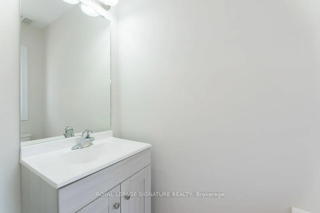 Photo 4 of 55 Pottery Place, Vaughan, East Woodbridge — HOMEH