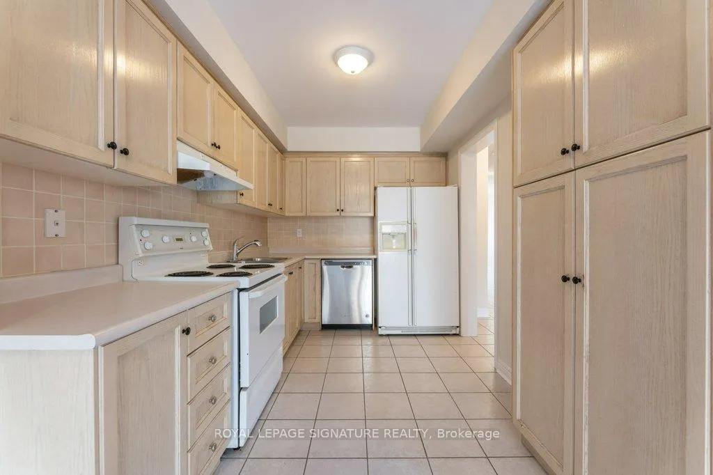 Photo 13 of 55 Pottery Place, Vaughan, East Woodbridge — HOMEH