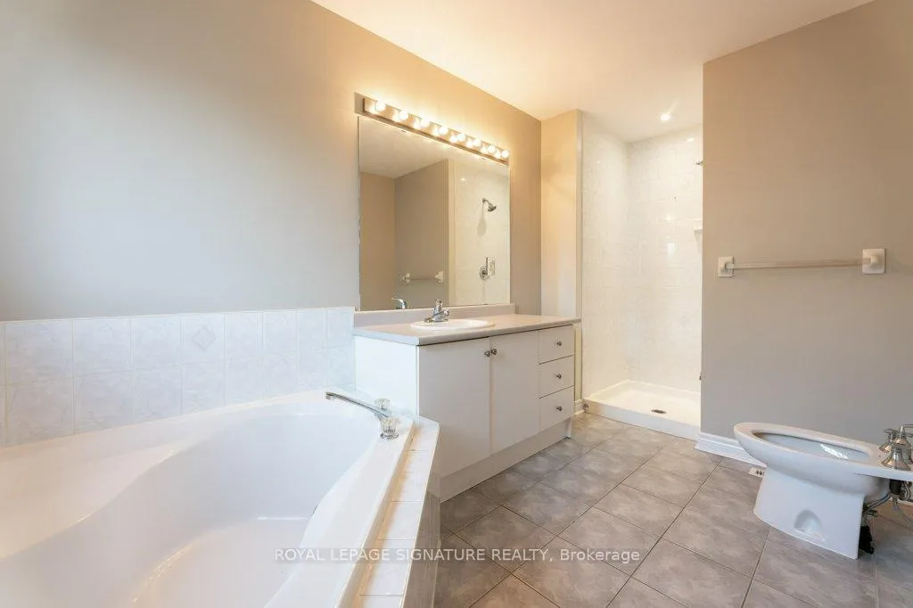 Photo 24 of 55 Pottery Place, Vaughan, East Woodbridge — HOMEH