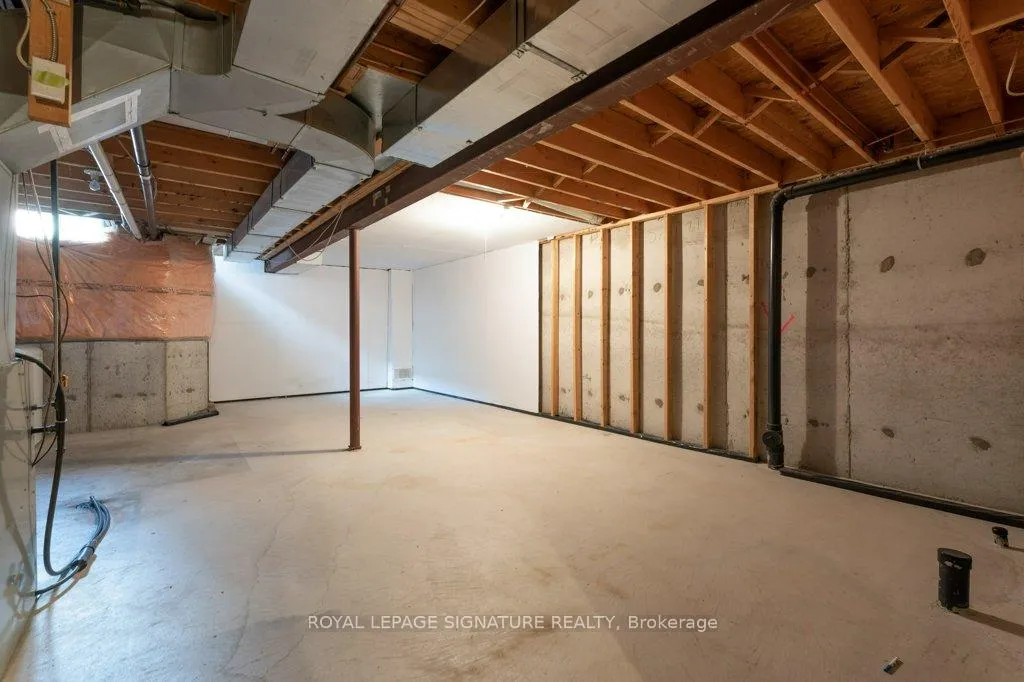Photo 38 of 55 Pottery Place, Vaughan, East Woodbridge — HOMEH