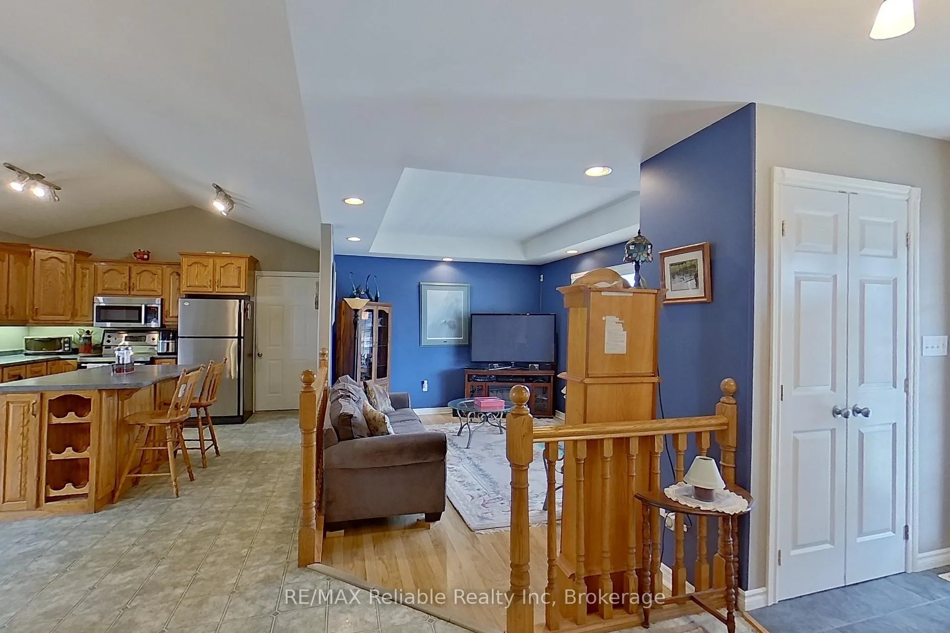 Photo 3 of 277 Morris Street, North Huron, Blyth — HOMEH