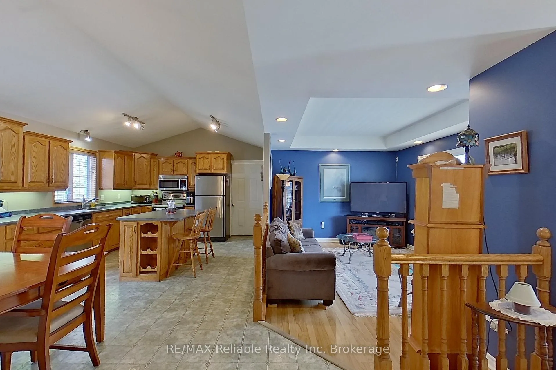 Photo 6 of 277 Morris Street, North Huron, Blyth — HOMEH