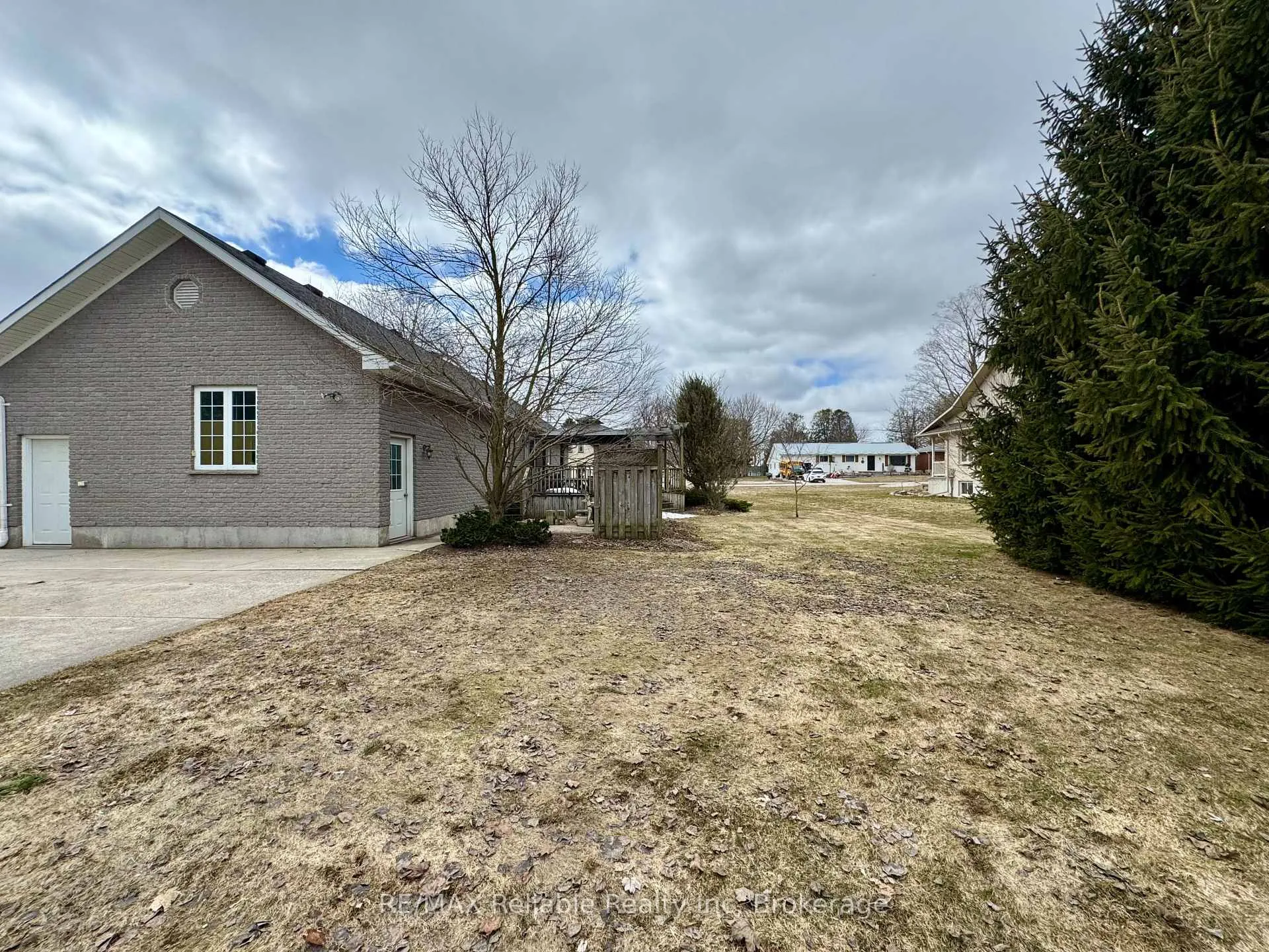 Photo 40 of 277 Morris Street, North Huron, Blyth — HOMEH