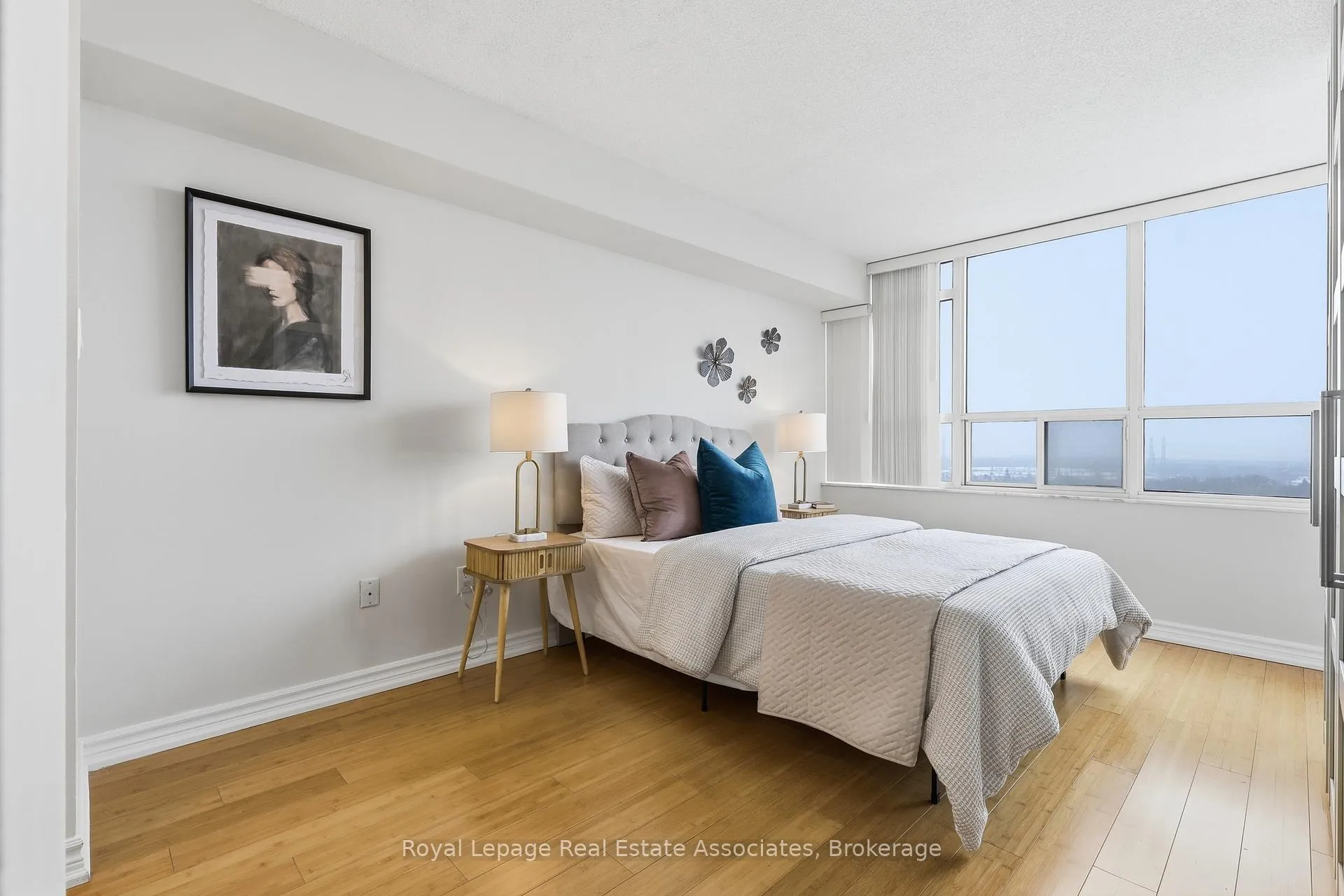 Photo 9 of Unit 1401, 10 Malta Avenue, Brampton, Fletcher's Creek South — HOMEH