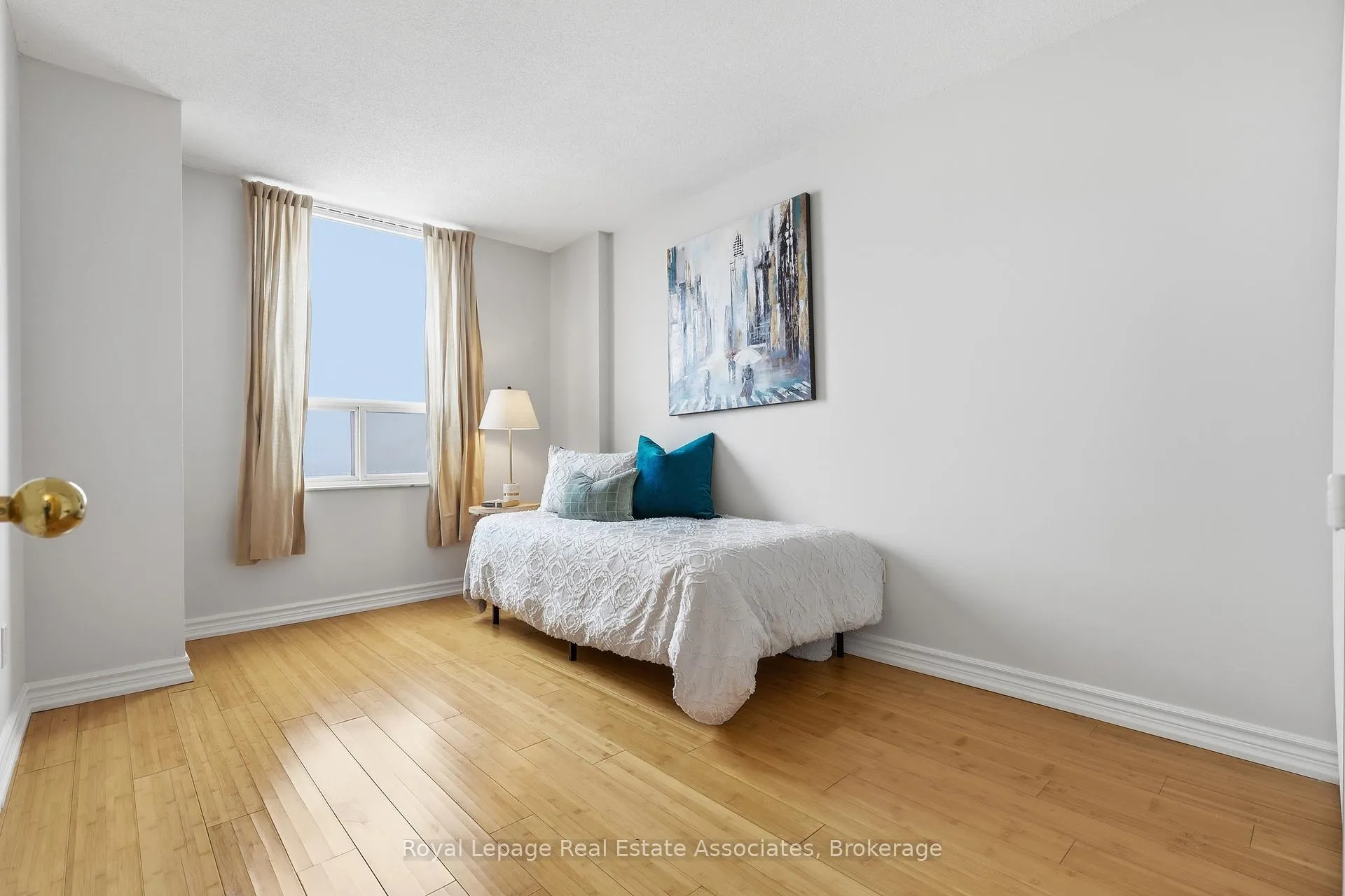 Photo 13 of Unit 1401, 10 Malta Avenue, Brampton, Fletcher's Creek South — HOMEH