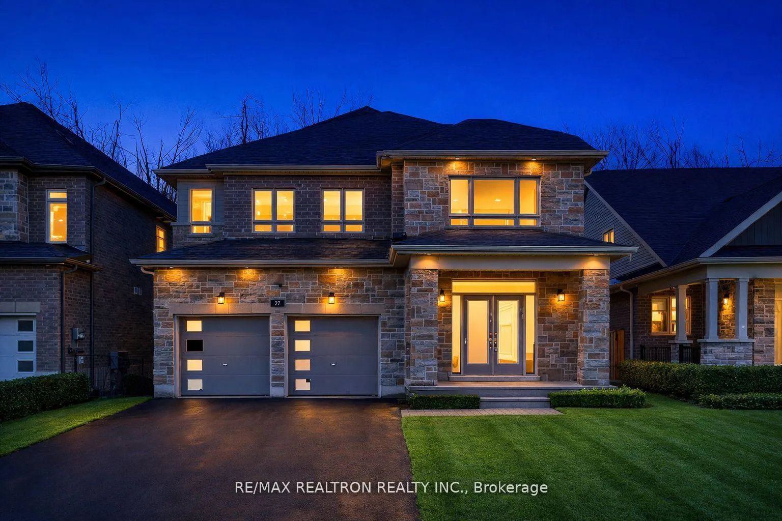 Photo 2 of 27 Franklin Trail, Barrie, Rural Barrie Southwest — HOMEH