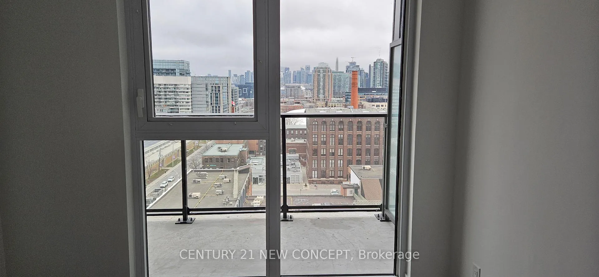 Photo 9 of Unit 1124, 270 Dufferin Street, Toronto, South Parkdale — HOMEH
