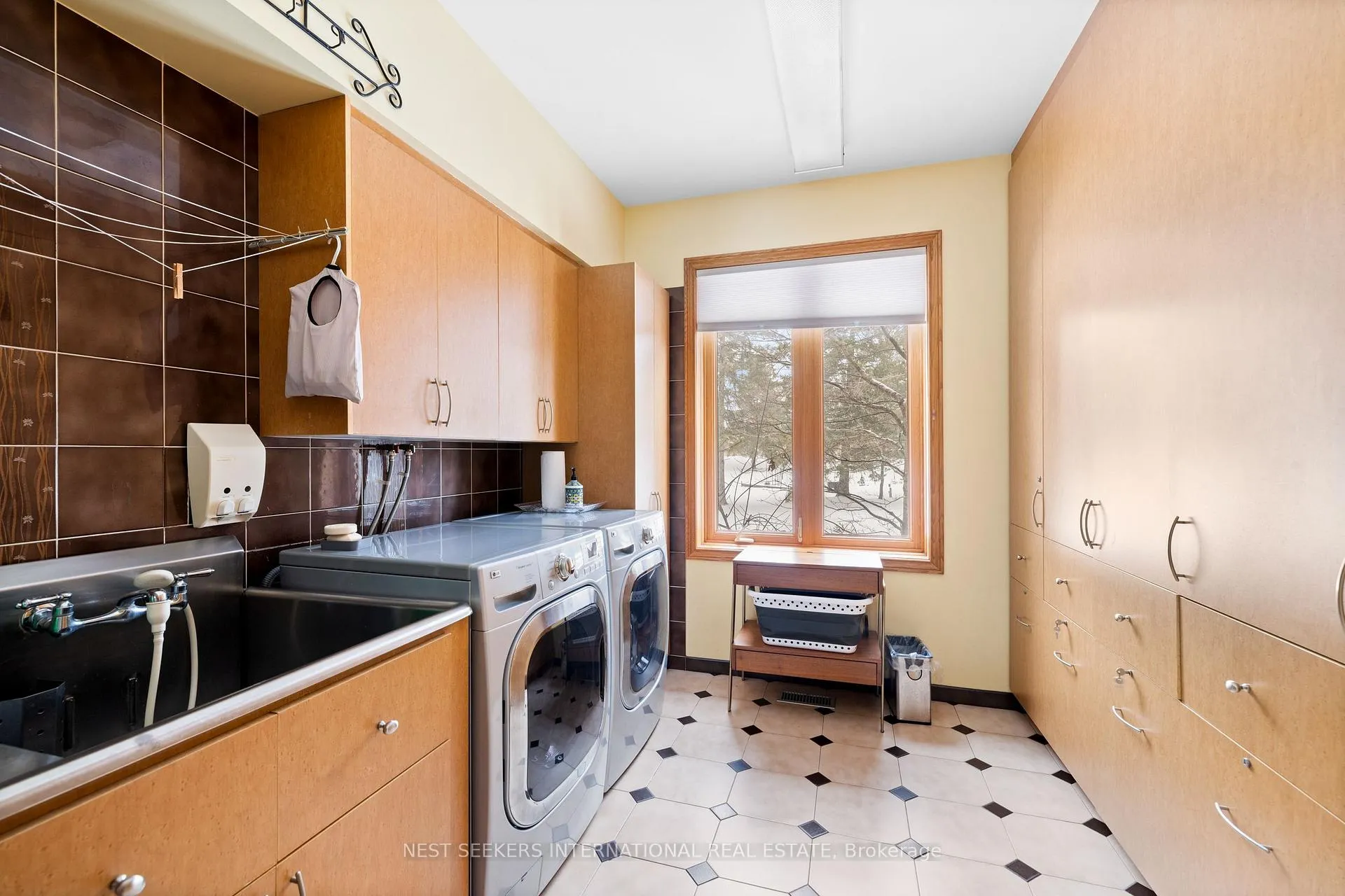 Photo 20 of Unit West, 4001 Teston Road W, Vaughan, Vellore Village — HOMEH