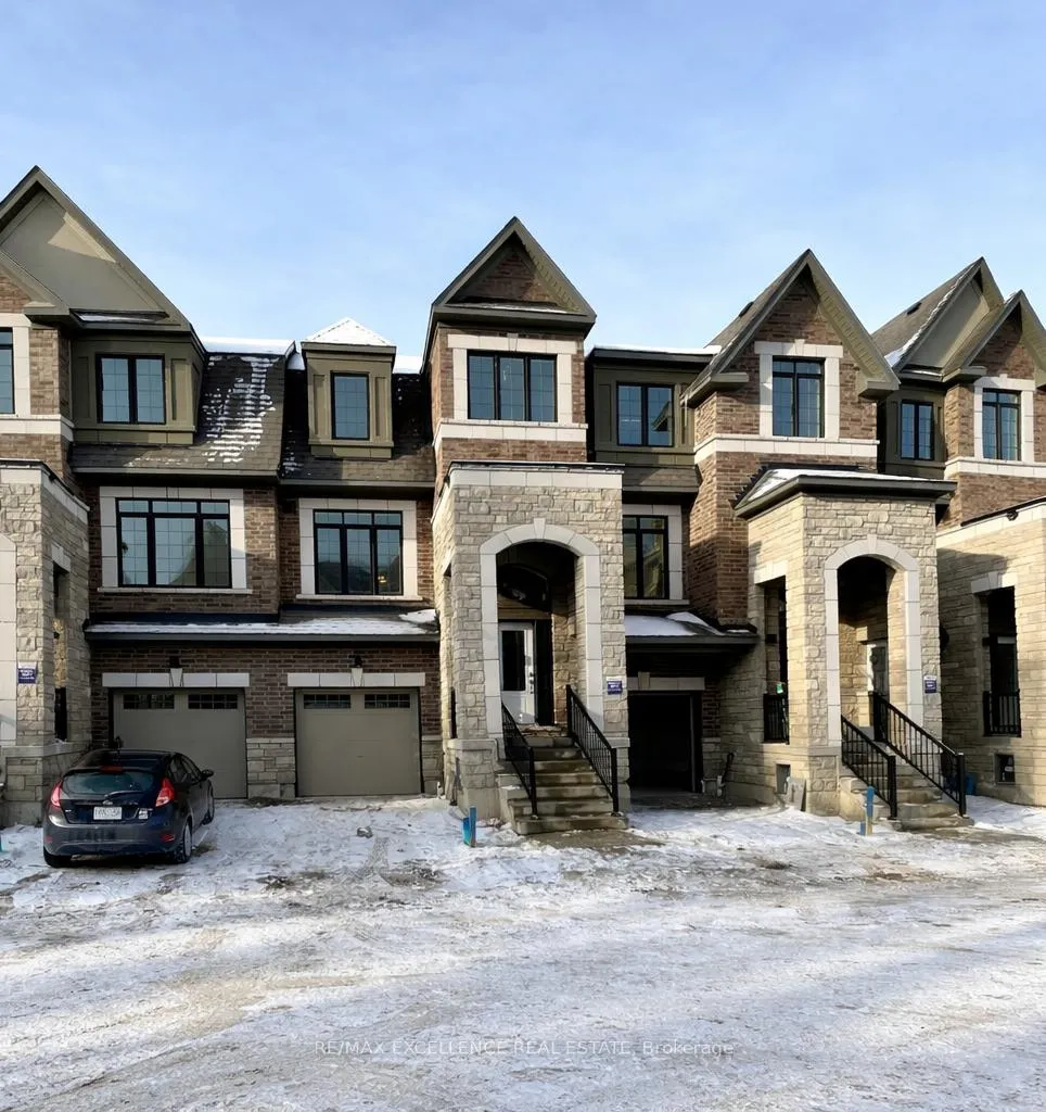 Photo 1 of 4 Calloway Drive, Whitby, Downtown Whitby — HOMEH