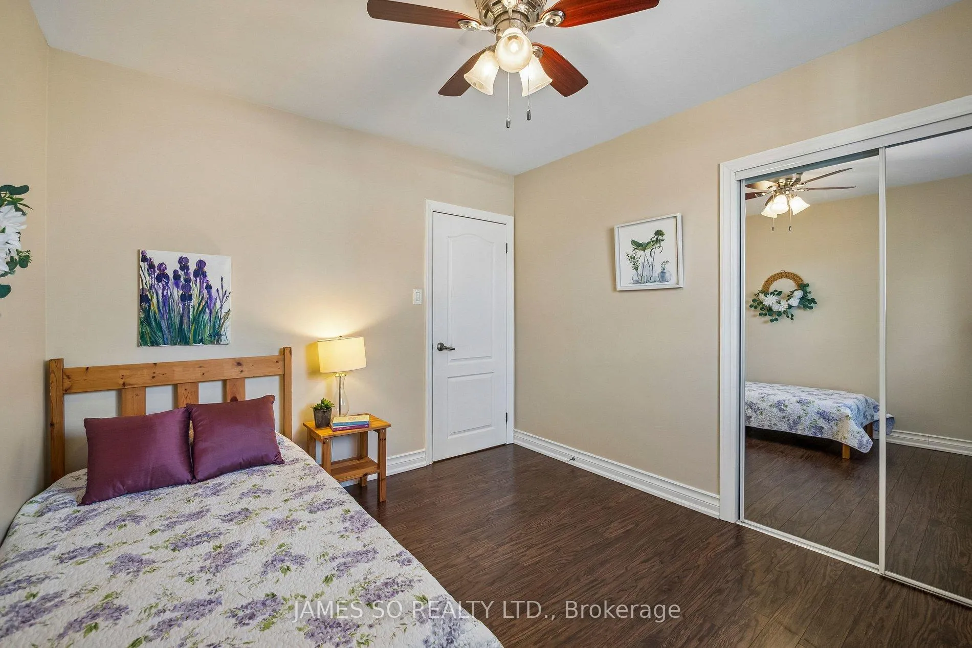Photo 17 of 129 Bannatyne Drive, North York, St. Andrew-Windfields — HOMEH