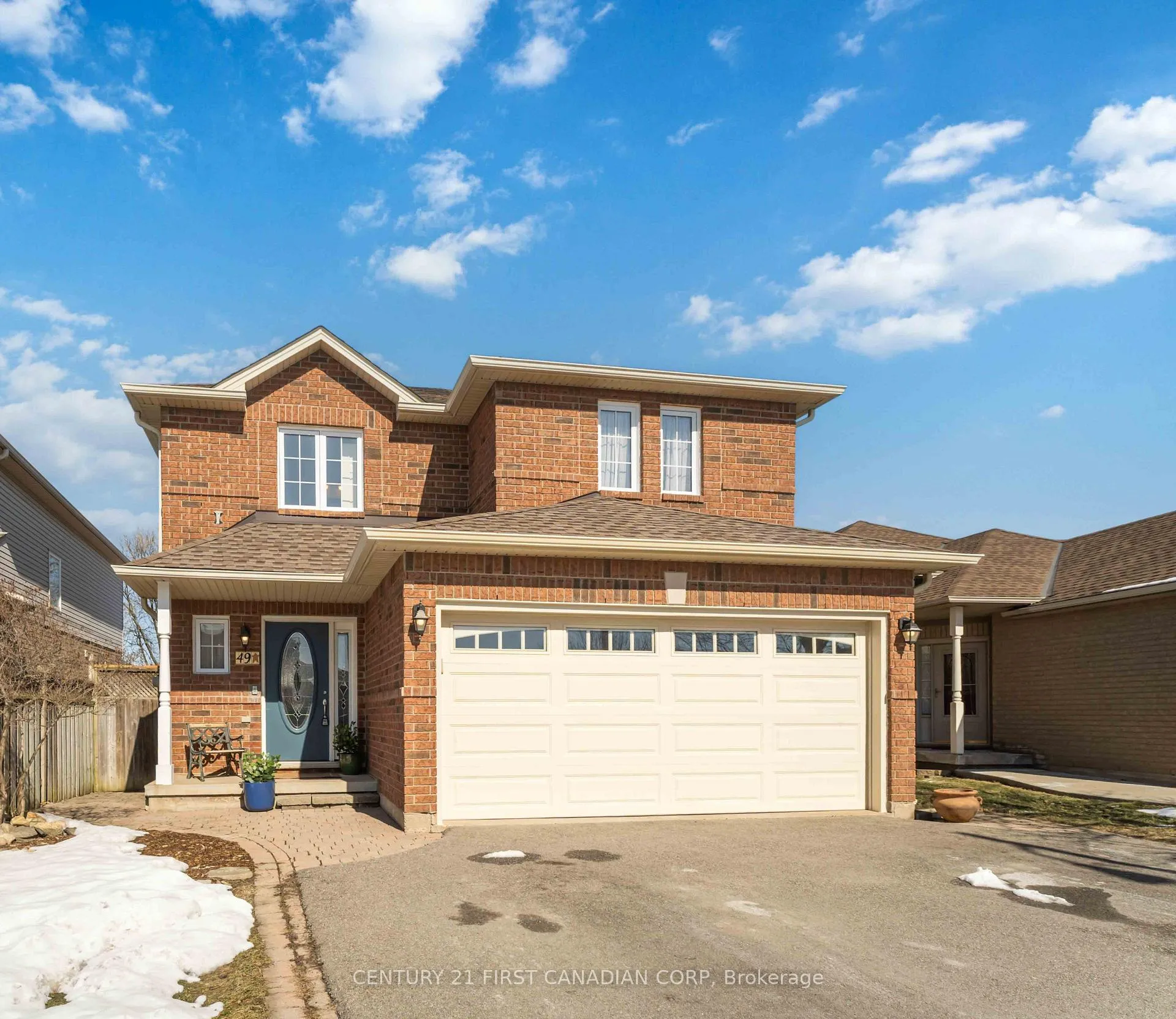 Photo 1 of 49 Foxtrot Drive, Hamilton, Stoney Creek Mountain — HOMEH