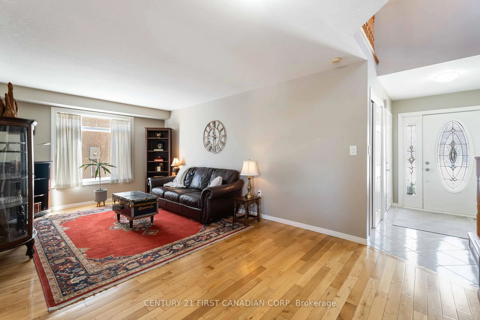 Photo 7 of 49 Foxtrot Drive, Hamilton, Stoney Creek Mountain — HOMEH