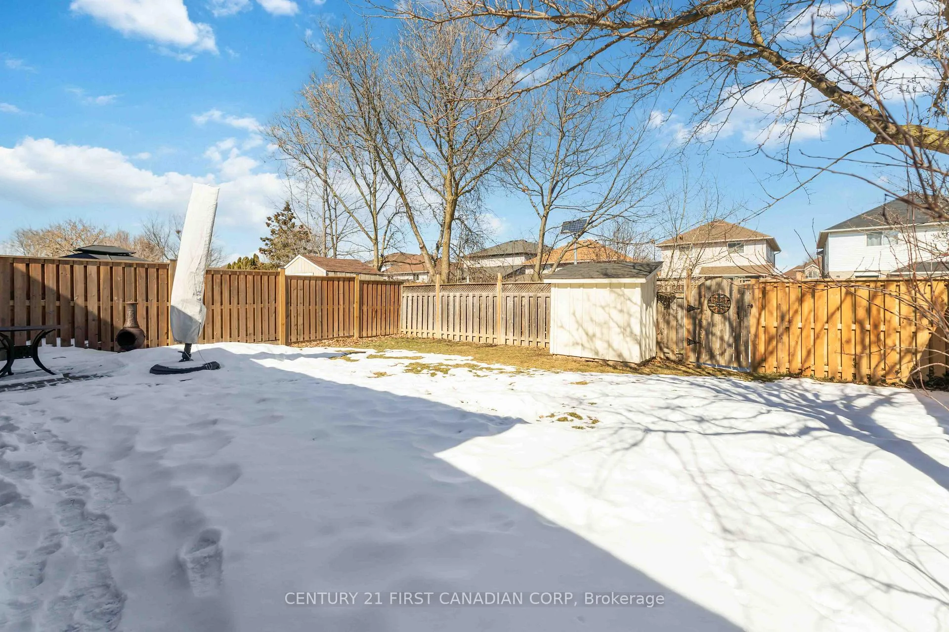 Photo 40 of 49 Foxtrot Drive, Hamilton, Stoney Creek Mountain — HOMEH