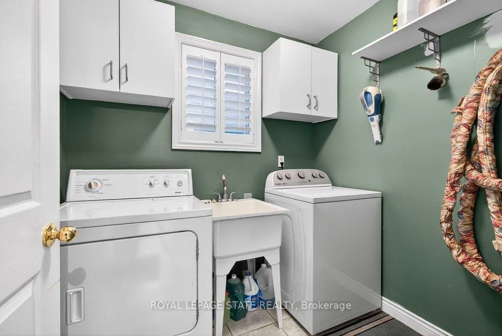 Photo 24 of 128 Nugent Drive, Hamilton, Kentley — HOMEH