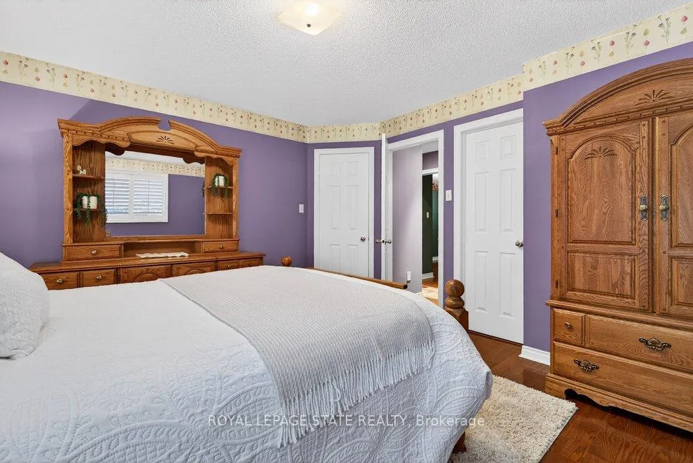 Photo 28 of 128 Nugent Drive, Hamilton, Kentley — HOMEH