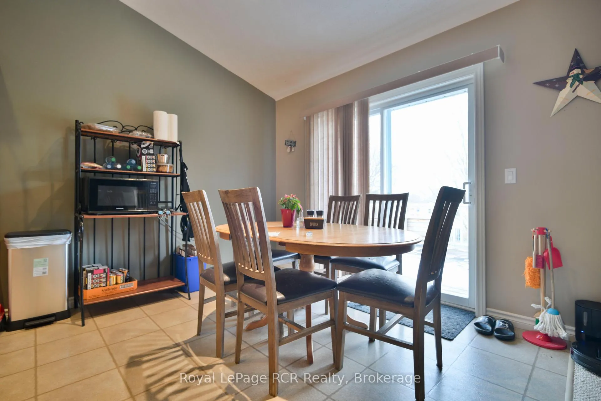 Photo 6 of 444 Grandview Road, North Huron, Wingham — HOMEH