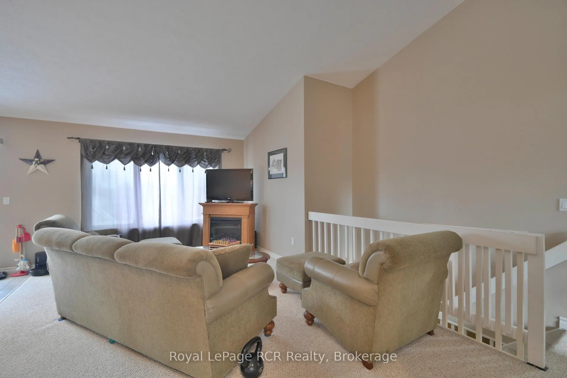 Photo 8 of 444 Grandview Road, North Huron, Wingham — HOMEH