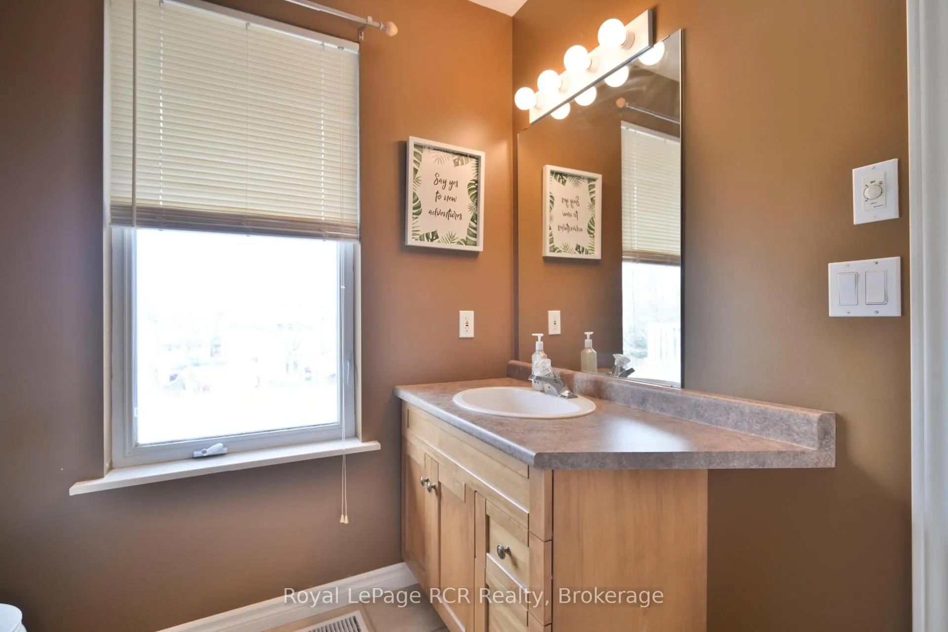 Photo 16 of 444 Grandview Road, North Huron, Wingham — HOMEH