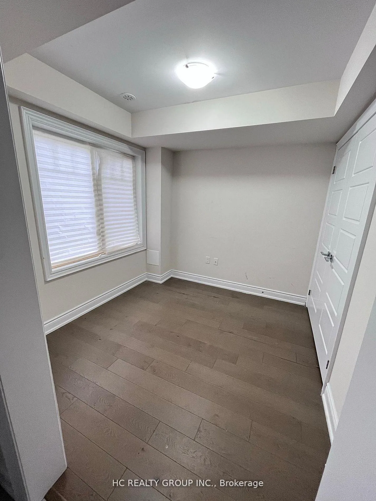 Photo 2 of 24 Cafaro Lane, Markham, Victoria Square — HOMEH