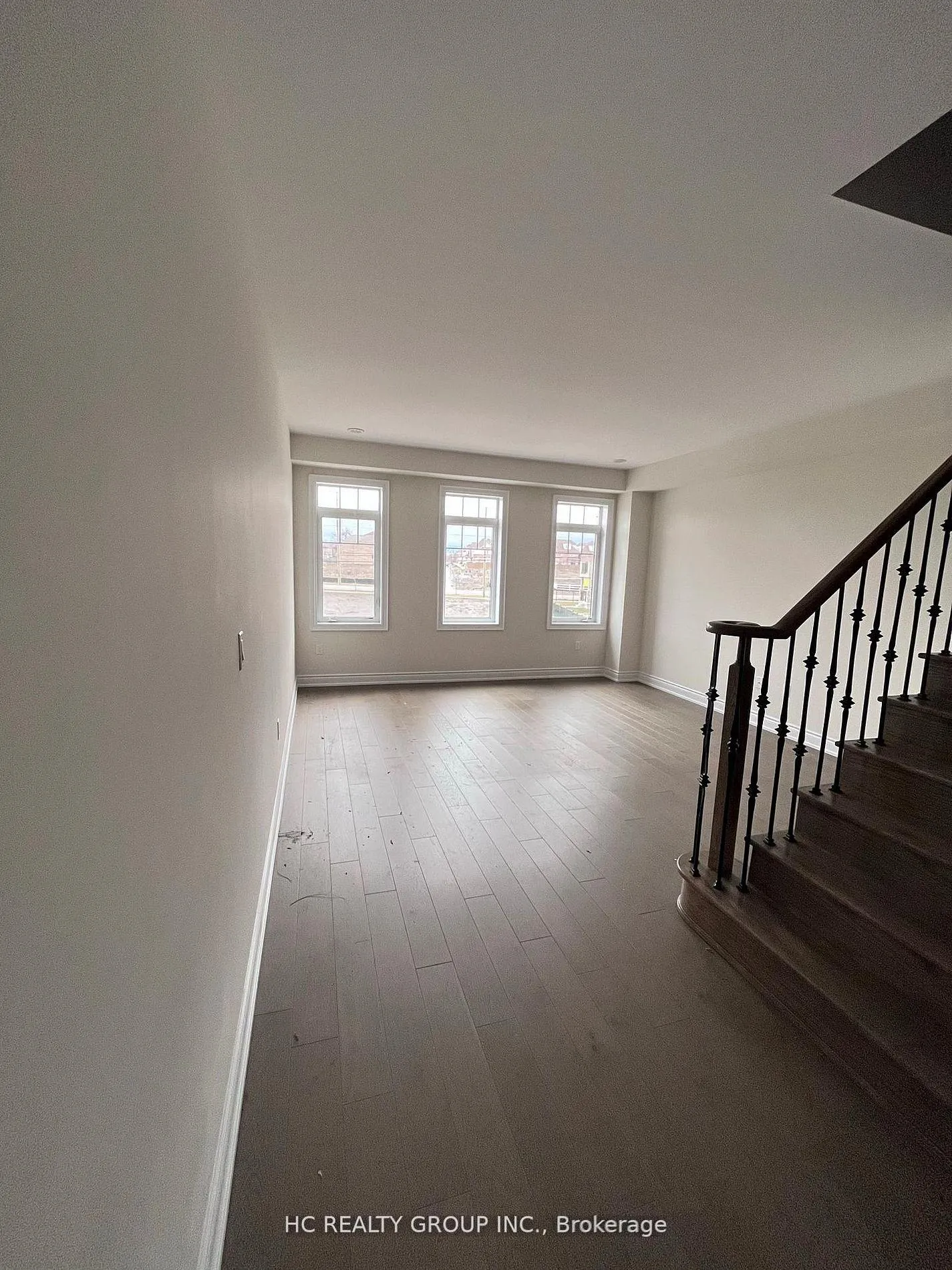 Photo 7 of 24 Cafaro Lane, Markham, Victoria Square — HOMEH