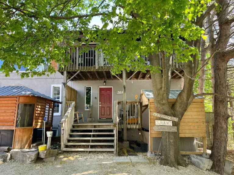 Front of Unit 38L, 38R, 38C, 190, 192, 194 Tyrolean Lane