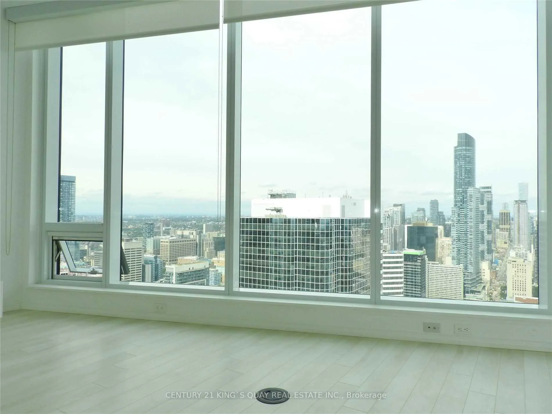 Photo 6 of Unit 4513, 197 Yonge Street, Toronto, Church-Yonge Corridor — HOMEH