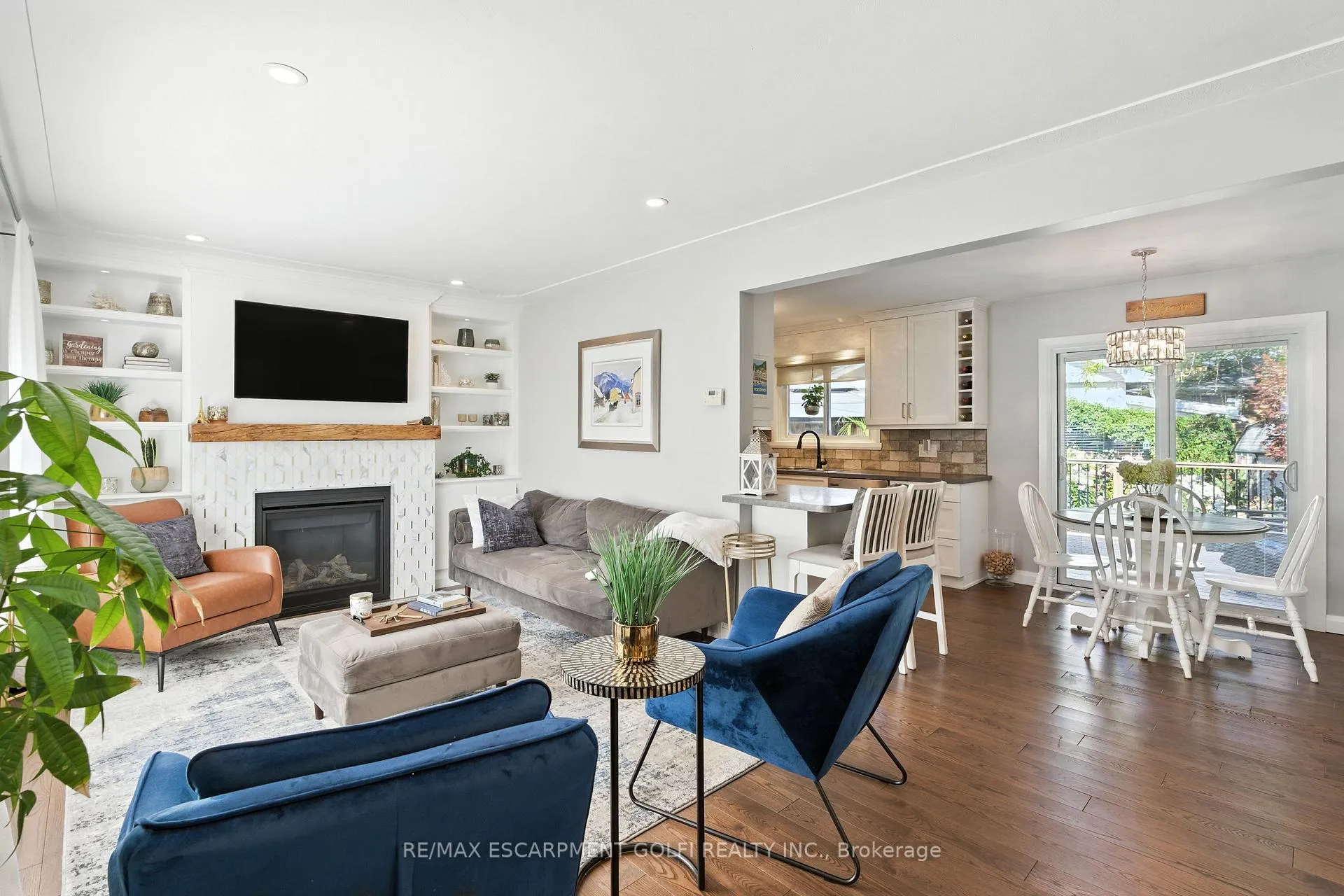 Photo 8 of 4326 Hillview Drive, Lincoln, Beamsville — HOMEH