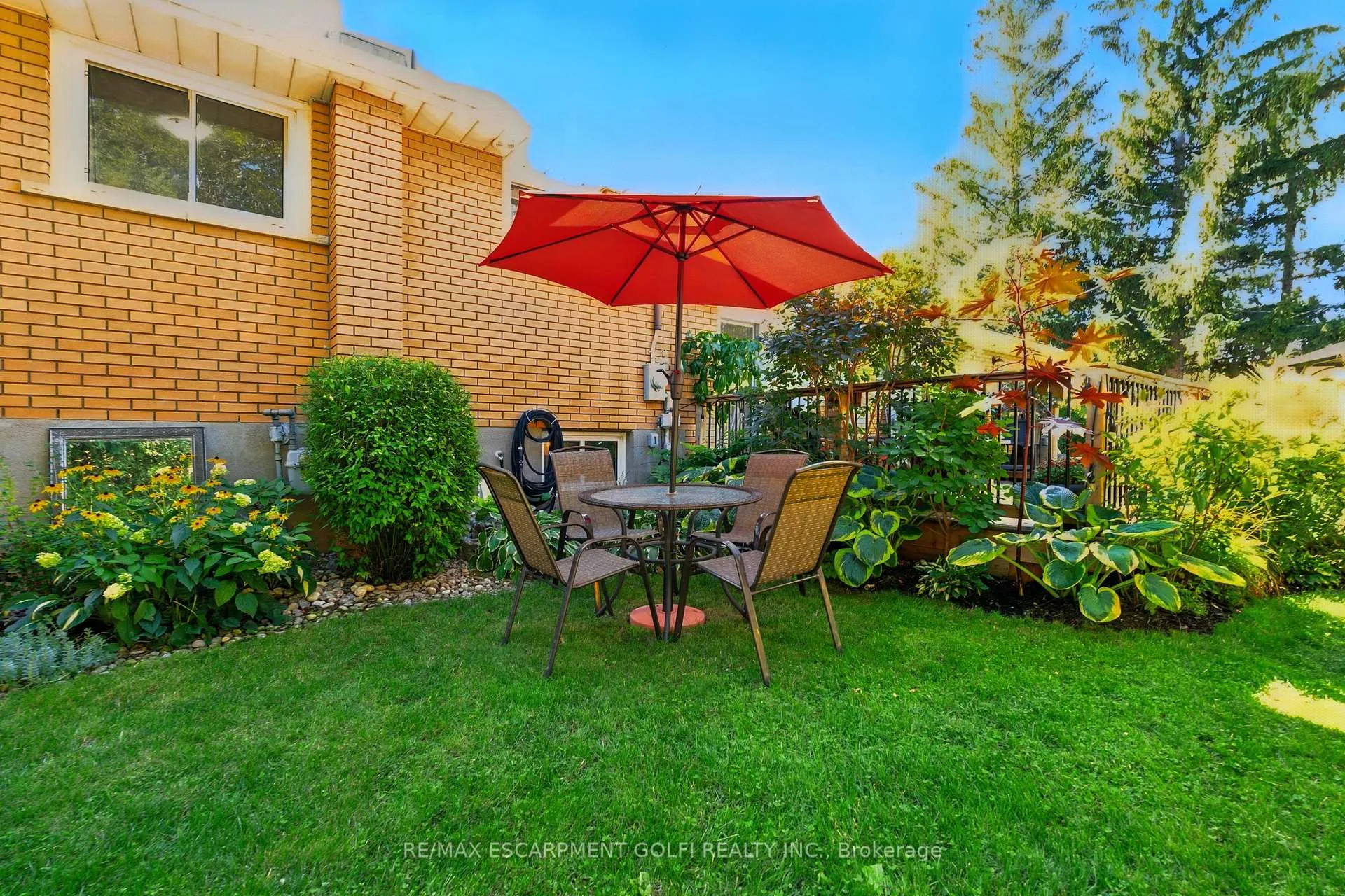 Photo 36 of 4326 Hillview Drive, Lincoln, Beamsville — HOMEH