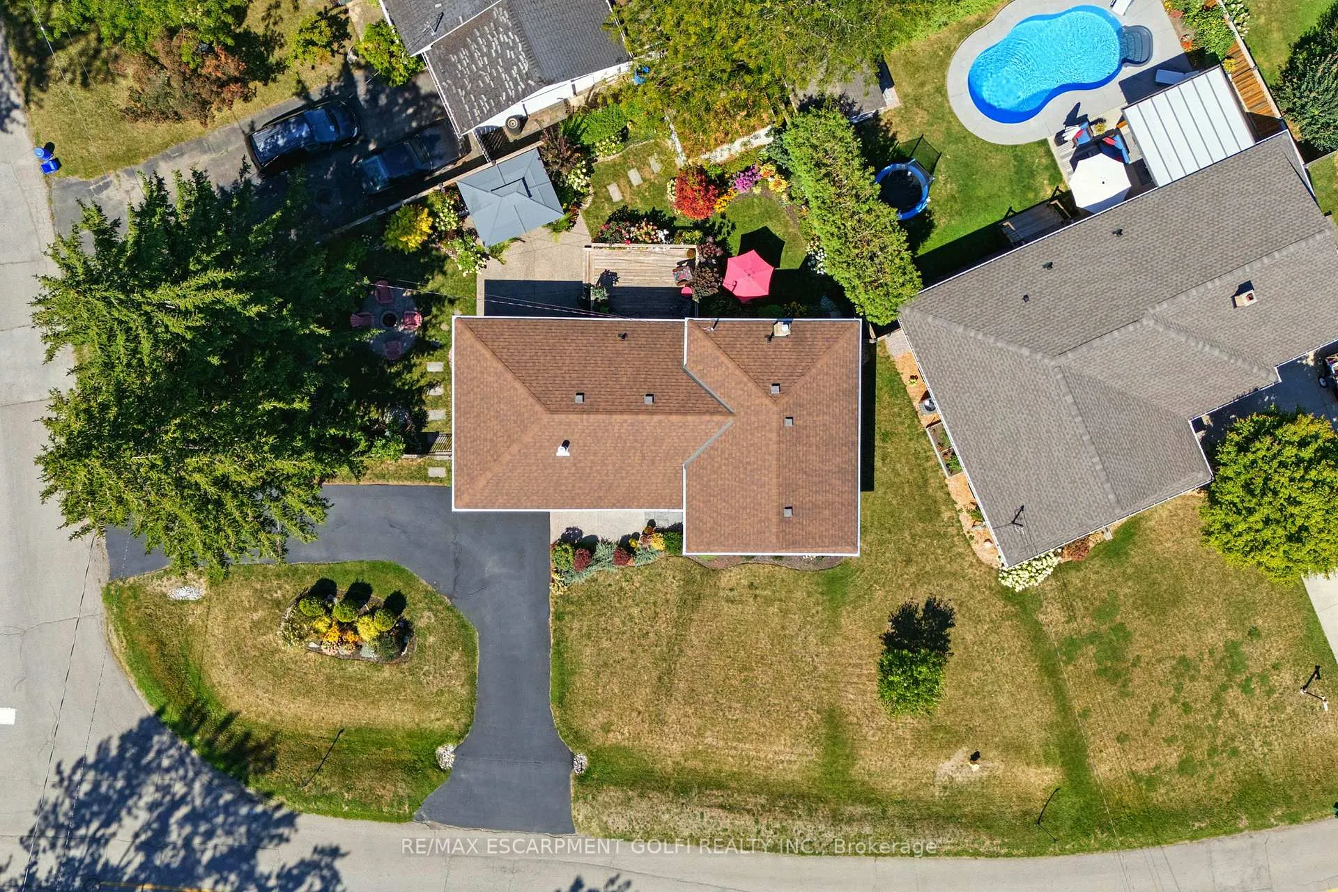 Photo 37 of 4326 Hillview Drive, Lincoln, Beamsville — HOMEH