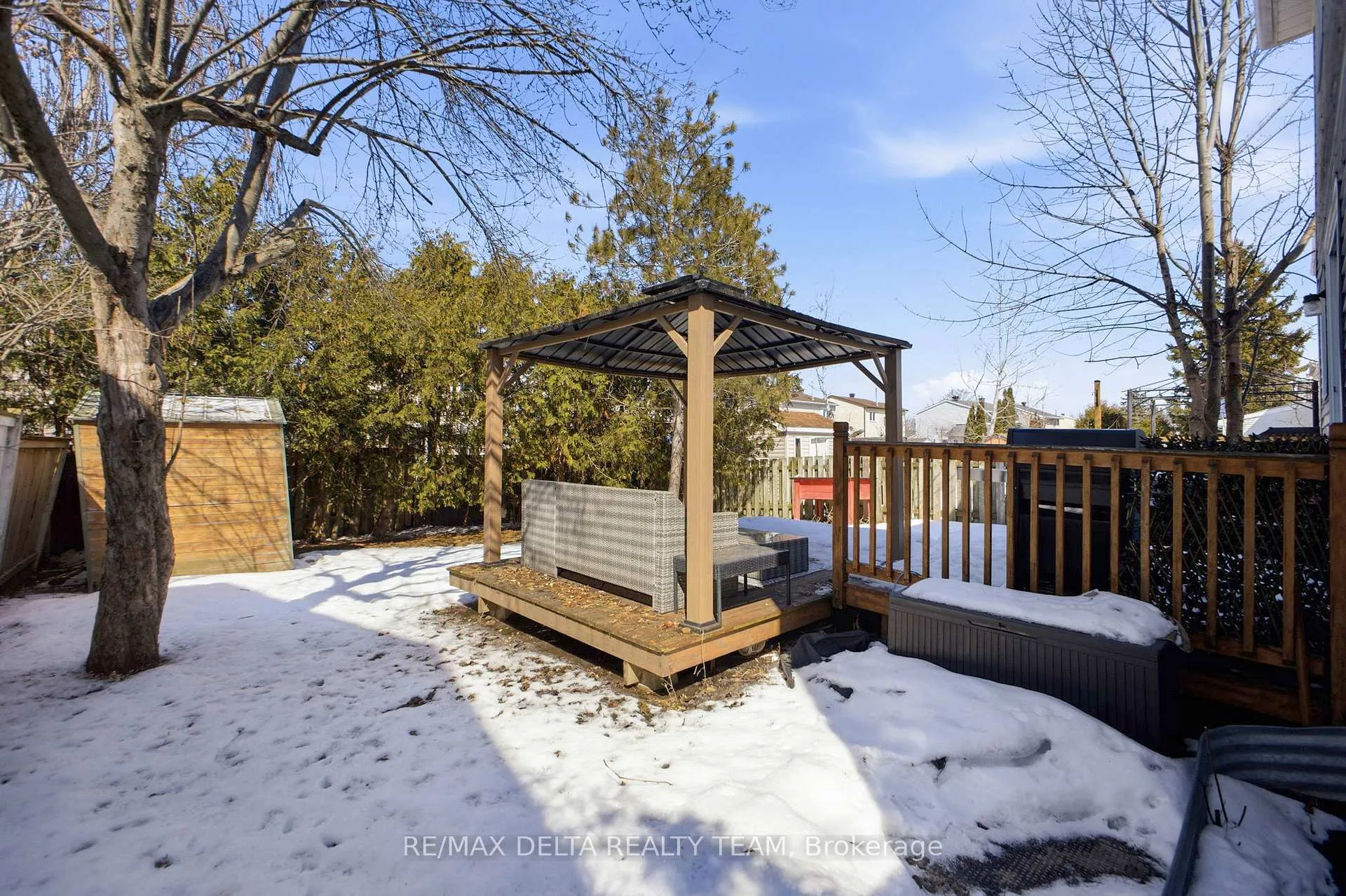Photo 32 of 609 Wilkie Drive, Ottawa, Fallingbrook/Pineridge — HOMEH