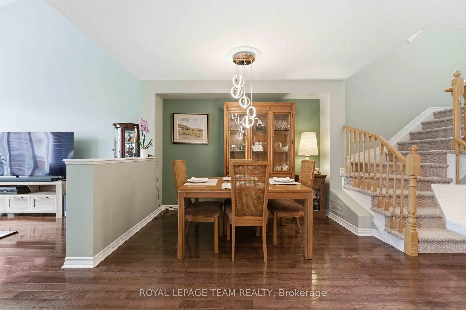Photo 12 of 308 Grey Seal Circle, Ottawa, Riverside South/Gloucester Glen — HOMEH