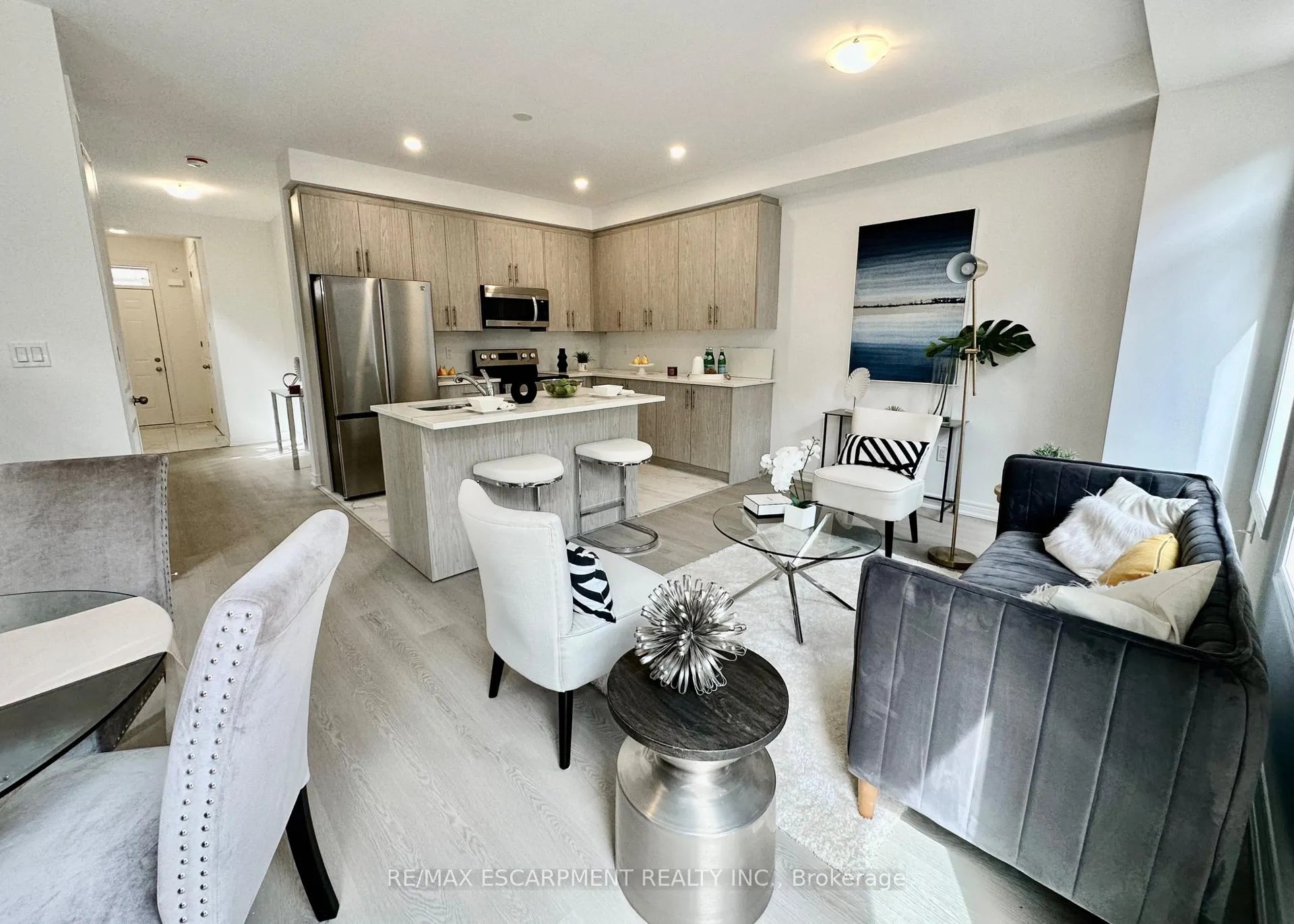 Photo 17 of 15 Davinci Boulevard, Hamilton, Carpenter — HOMEH