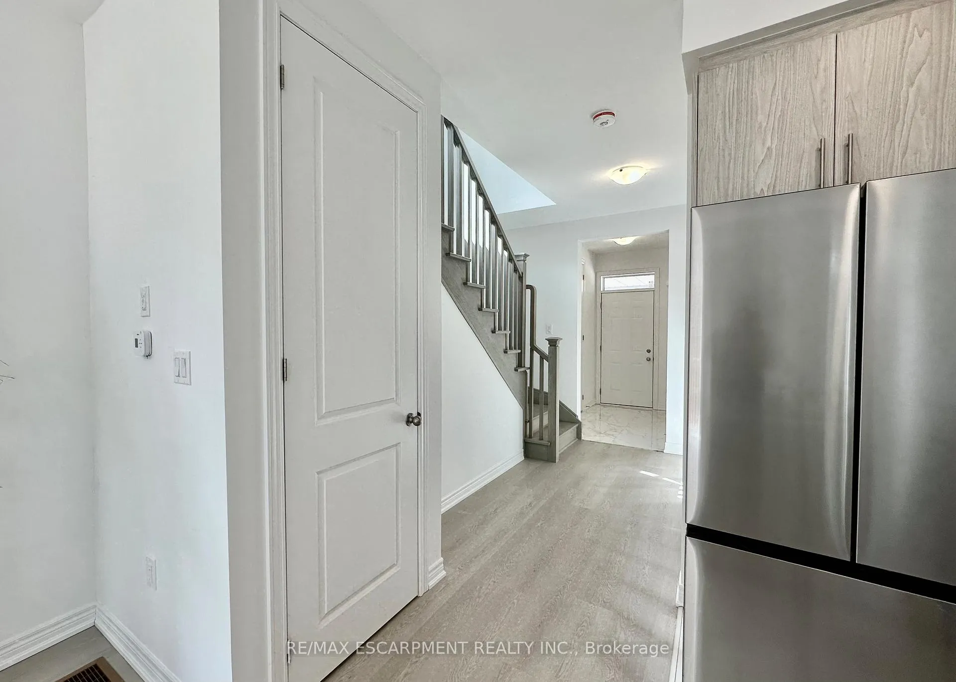 Photo 18 of 15 Davinci Boulevard, Hamilton, Carpenter — HOMEH